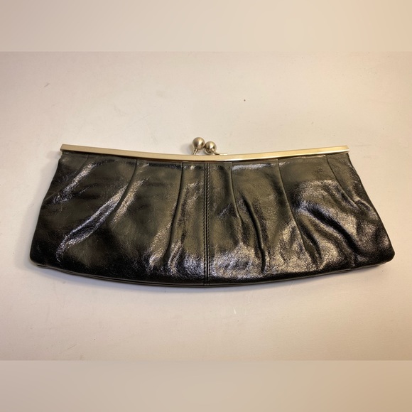 HOBO International Clutch 🔥Final Price🔥 - Picture 2 of 9